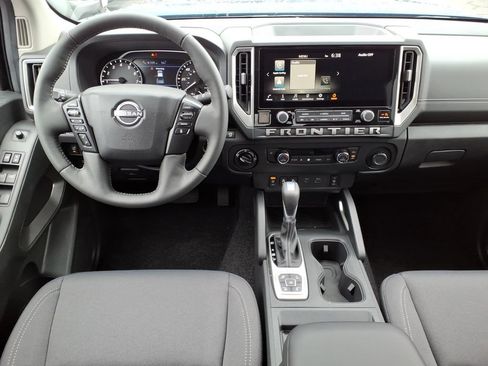 New 2026 Nissan Frontier SV w/ All-Weather Content Package AWD/4WD image 11