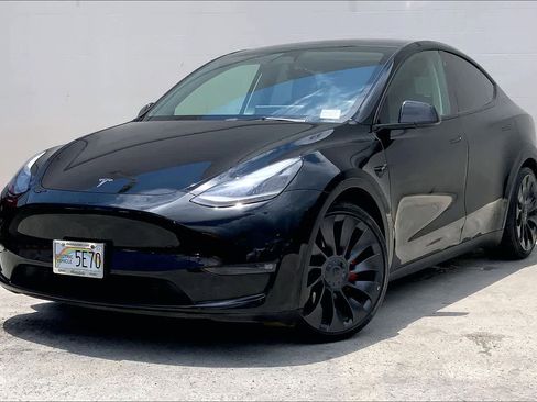 Used 2023 Tesla Model Y Performance AWD/4WD image 1