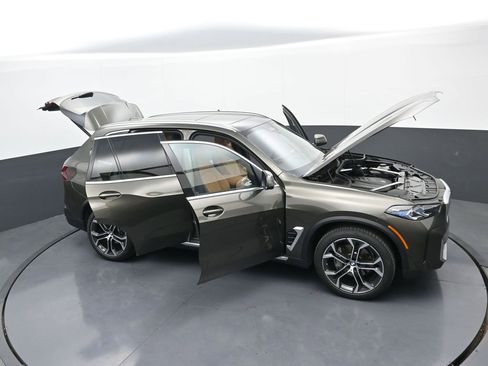 New 2026 BMW X5 xDrive40i AWD/4WD image 36