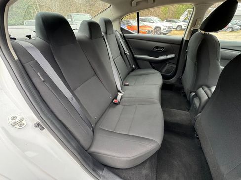 Used 2025 Nissan Sentra S image 35