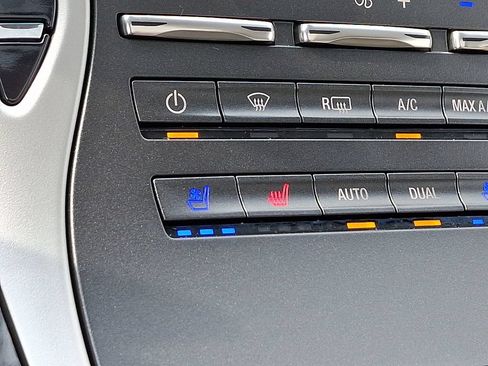 Certified 2019 Lincoln Nautilus Reserve AWD/4WD image 25