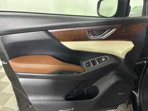 Used 2022 Subaru Ascent Touring image 15