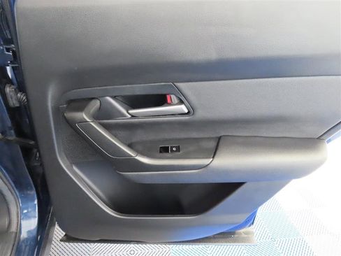 Used 2025 MAZDA CX-50 AWD 2.5 S w/ Preferred Package image 32