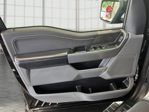 Used 2024 Ford F150 XLT AWD/4WD image 17