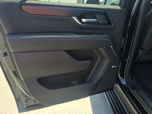 New 2026 GMC Yukon XL Denali w/ Sun & Power Step Package RWD image 12