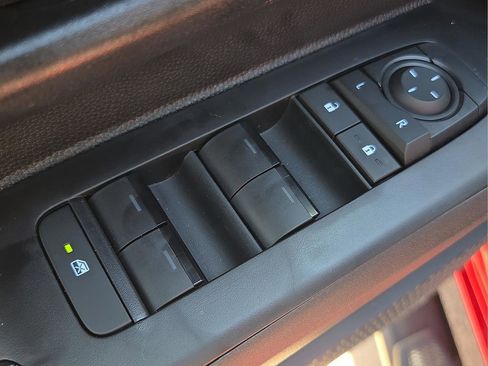 New 2026 Toyota Tacoma SR AWD/4WD image 18