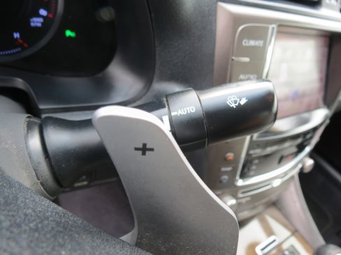 Used 2012 Lexus IS 250C image 23