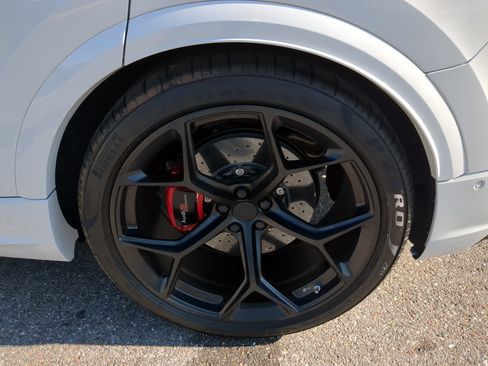 New 2026 Audi RS Q8 performance image 32