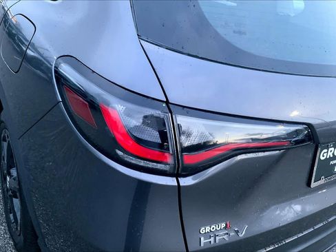 Used 2025 Honda HR-V LX image 27