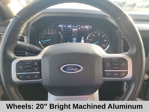 Used 2024 Ford Expedition Limited image 17