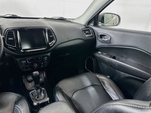Used 2019 Jeep Compass Limited AWD/4WD image 26