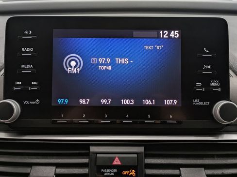 Used 2018 Honda Accord LX image 28