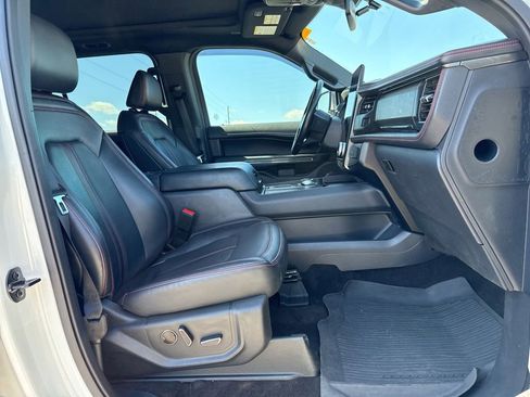 Used 2023 Ford Expedition Limited RWD image 11