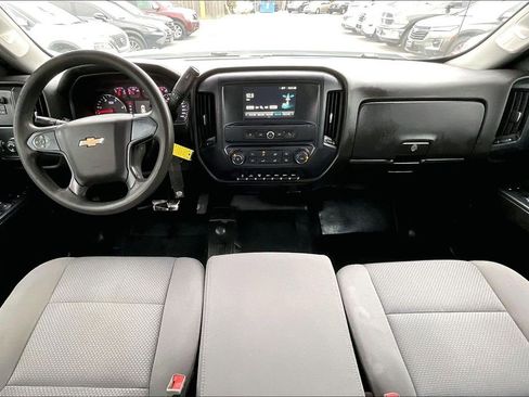 Used 2018 Chevrolet Silverado 3500 W/T AWD/4WD image 21