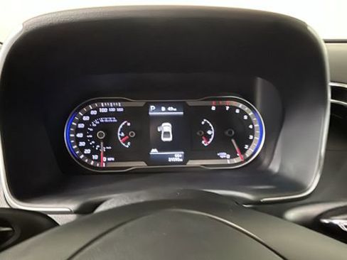 Used 2024 Hyundai Santa Cruz SE FWD image 18