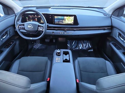 Used 2023 Nissan Ariya EMPOWER+ image 14