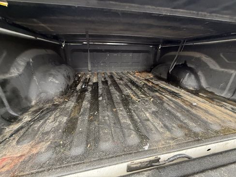 Used 2017 RAM 1500 Laramie Longhorn image 30