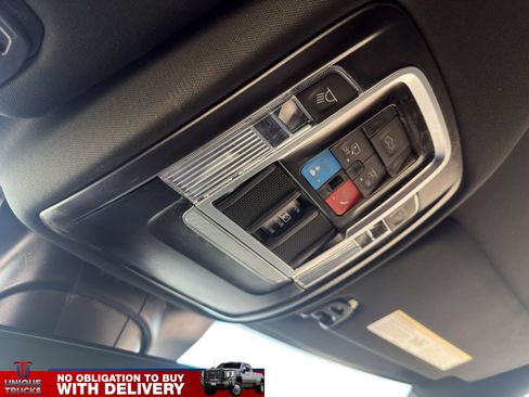 Used 2026 RAM 2500 Laramie AWD/4WD image 37