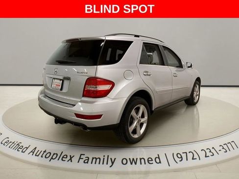 Used 2011 Mercedes-Benz ML 350 BlueTEC 4MATIC image 5
