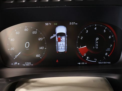 Used 2021 Volvo XC90 T6 Inscription w/ Climate Package AWD/4WD image 4