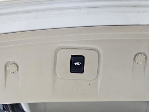 Used 2017 Nissan Murano Platinum w/ Platinum Technology Package image 14