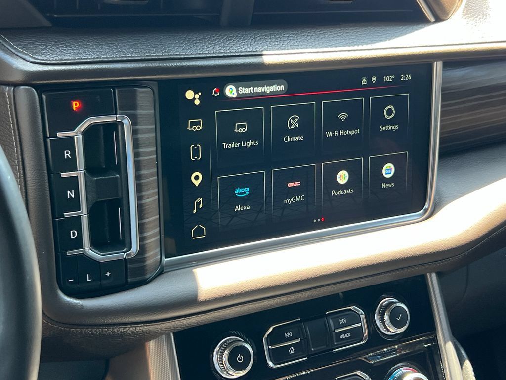 Used 2024 GMC Yukon Denali AWD/4WD image 37