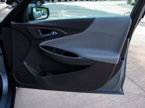 Used 2024 Chevrolet Malibu LT image 27