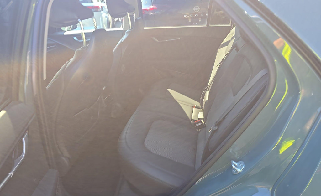Used 2023 Kia Niro Wind w/ Wind Preserve Package FWD image 16