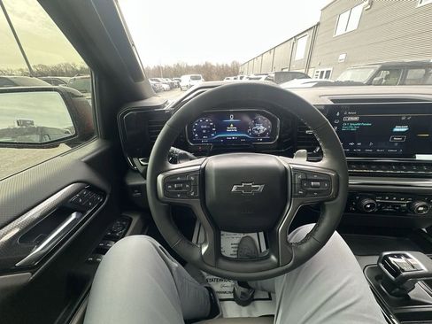 Used 2025 Chevrolet Silverado 1500 ZR2 w/ Technology Package image 20