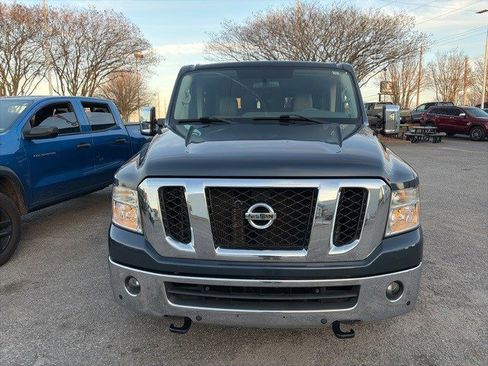 Used 2019 Nissan NV 3500 SL image 8