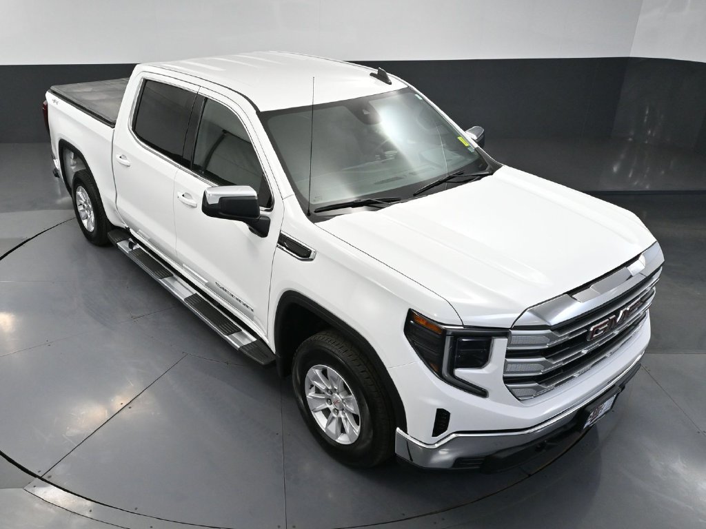 Used 2022 GMC Sierra 1500 SLE AWD/4WD image 46