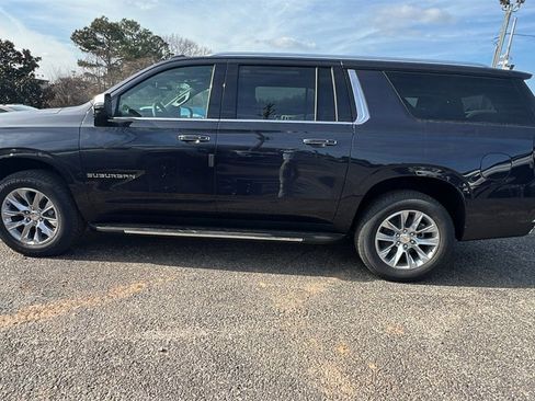 New 2026 Chevrolet Suburban Premier w/ Sun And Tow Package image 8
