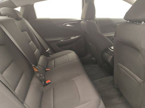 Used 2022 Chevrolet Malibu LS FWD image 19
