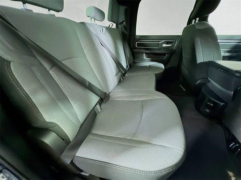 Used 2024 RAM 2500 Big Horn w/ Bed Utility Group image 24