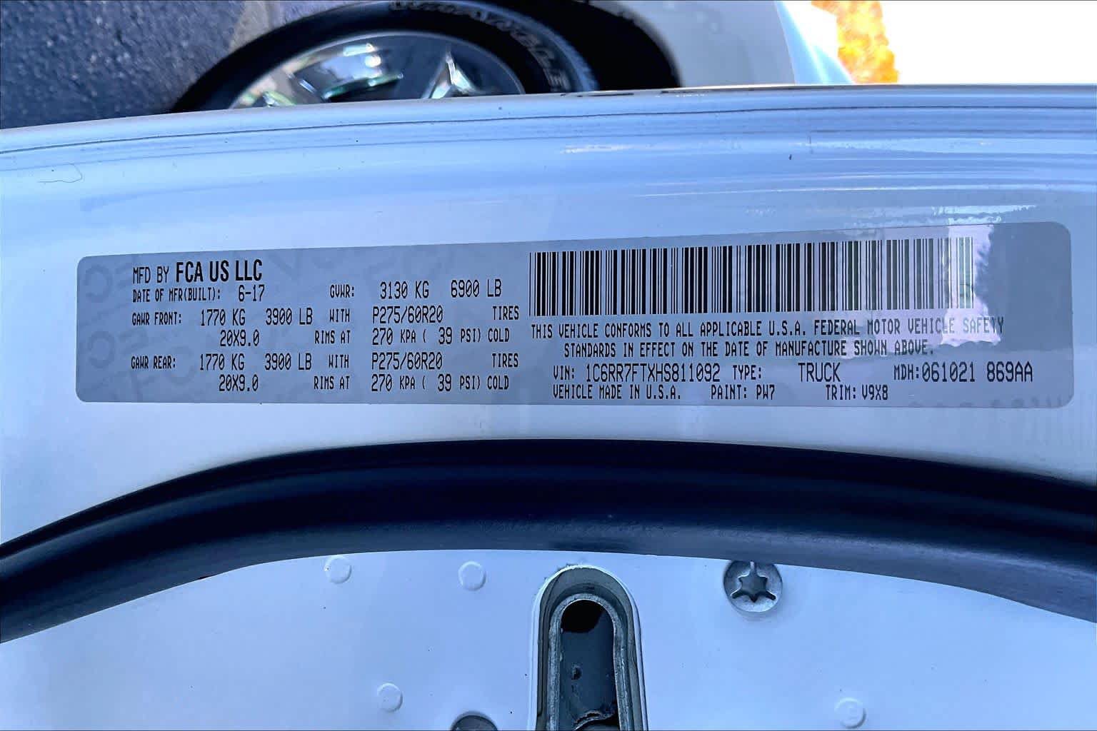 Used 2017 RAM 1500 Express w/ Express Value Package AWD/4WD image 35
