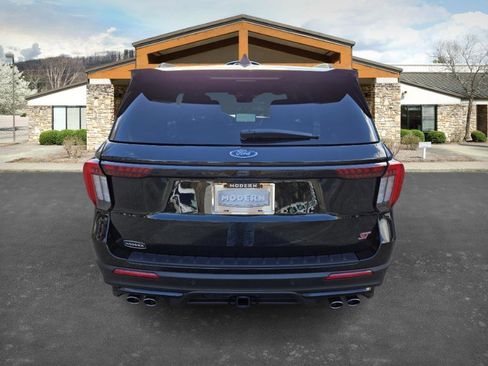 New 2026 Ford Explorer ST image 6