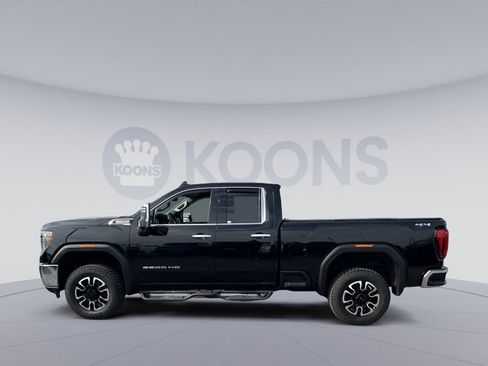 Used 2020 GMC Sierra 2500 SLT image 2