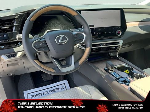 Used 2025 Lexus RX 350 w/ Convenience Package AWD/4WD image 24