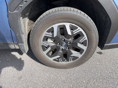 Certified 2025 Subaru Forester Premium w/ Convenience Package #2 image 10