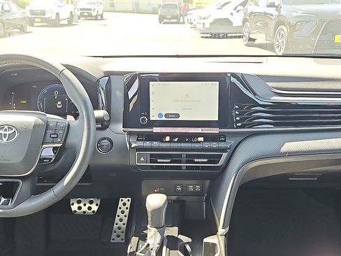 Certified 2026 Toyota Camry SE FWD image 10