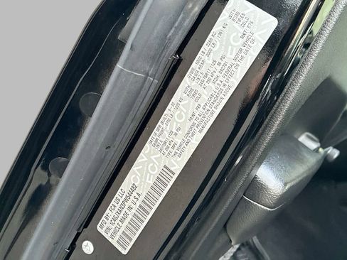 Certified 2023 Jeep Wrangler Sport AWD/4WD image 17