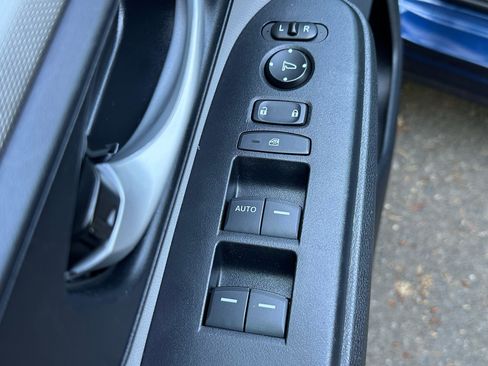 Used 2019 Honda CR-V LX image 21