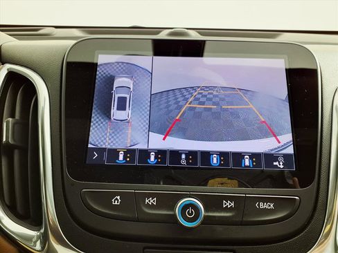 Used 2020 Chevrolet Equinox Premier image 19