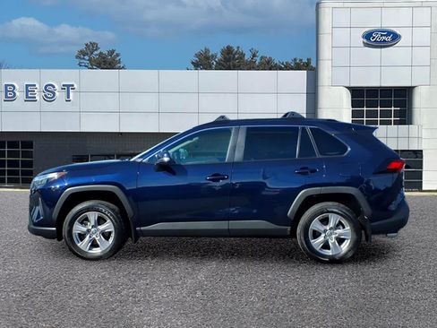 Used 2025 Toyota RAV4 XLE w/ Convenience Package AWD/4WD image 2