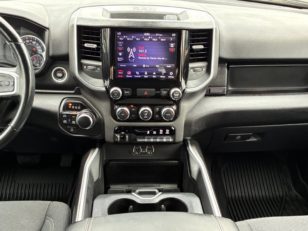 Used 2021 RAM 1500 Lone Star AWD/4WD image 3