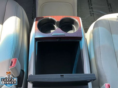 Used 2014 Toyota Sienna XLE image 46