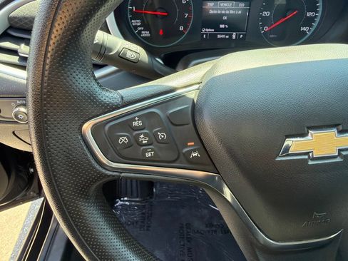 Used 2023 Chevrolet Malibu LT FWD image 18