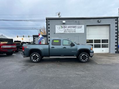 Used 2011 GMC Sierra 2500 SLE w/ SLE Preferred Package