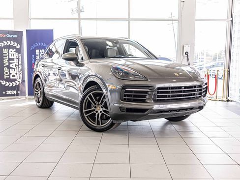 Used 2021 Porsche Cayenne E-Hybrid image 6