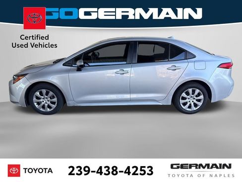 Certified 2020 Toyota Corolla LE image 3